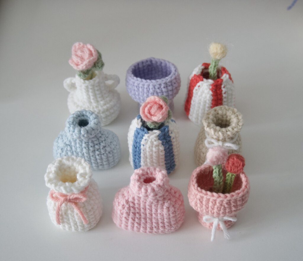 Crocheted mini vases